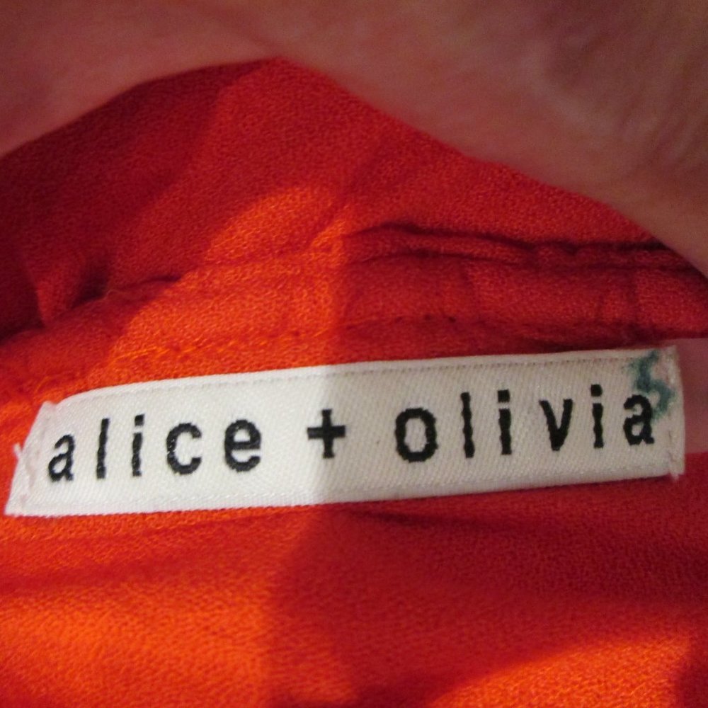 Alice + Olivia Off the Shoulder Ruffle Cropped - Picture 6 of 7